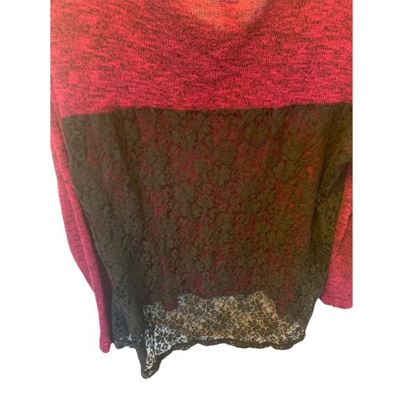 ๐ 2/$20 ๐ Fuchsia Thin Long Sleeve Hi-Lo Sweater with Black Lace Back 2x - Picture 3 of 6